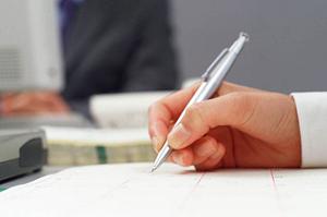 「映像看板の活用法と効果を徹底解説!集客力を高める最新テクニック」